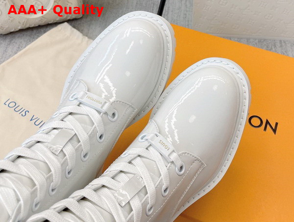 Louis Vuitton Territory Flat Ranger White Patent Calf Leather Replica