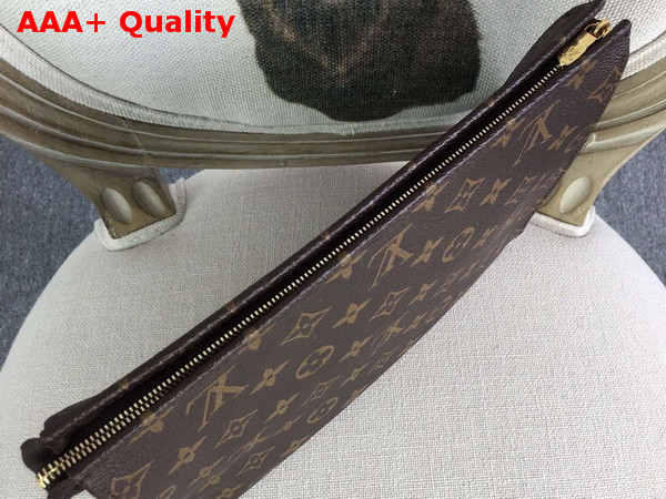 Louis Vuitton Toiletry Pouch 26 Monogram M47542 Replica