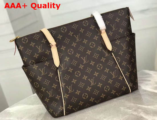 Louis Vuitton Totally MM Tote Bag in Monogram Canvas M56689 Replica