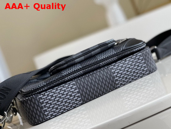 Louis Vuitton Trio Messenger Bag in Giant Damier Graphite Canvas Replica