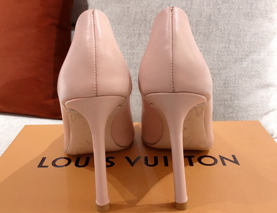 Louis Vuitton Urban Twist Pump Blush Calf Leather 1A4EKM Replica