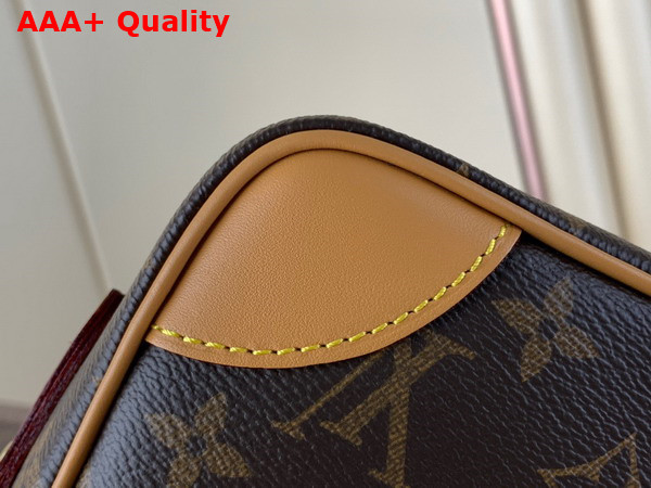 Louis Vuitton Vintage Camera Bag in Monogram Canvas and Natural Cowhide Leather Replica