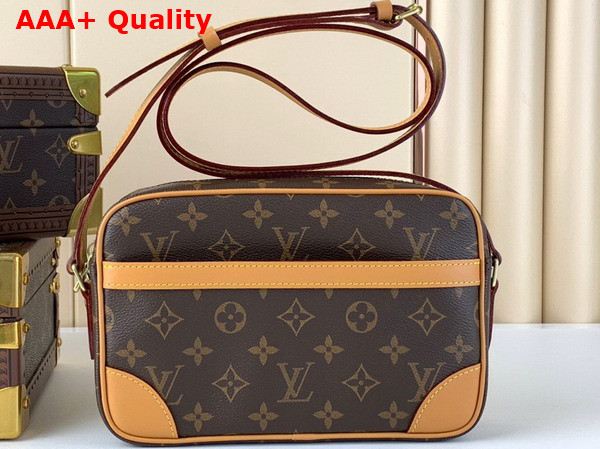 Louis Vuitton Vintage Camera Bag in Monogram Canvas and Natural Cowhide Leather Replica