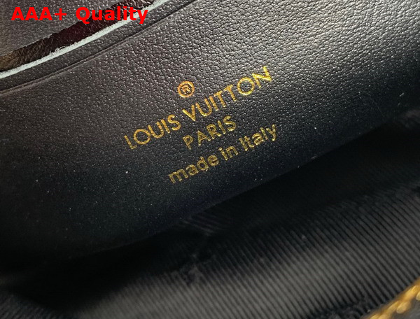 Louis Vuitton Wallet On Strap Bubblegram Leather Black M81398 Replica