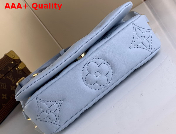 Louis Vuitton Wallet On Strap Bubblegram Leather Bleu Glacier M81399 Replica