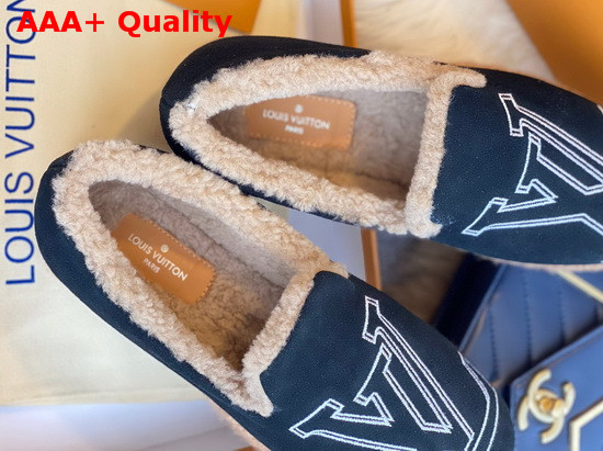 Louis Vuitton Winter Flat Loafer in Black Suede Calf Leather and Shearling Replica