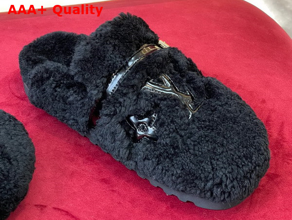 Louis Vuitton Winterbreak Flat Comfort Mule in Black Shearling Replica