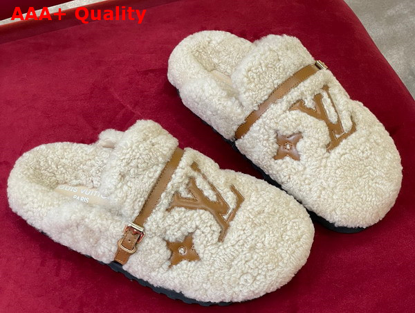 Louis Vuitton Winterbreak Flat Comfort Mule in Natural Shearling 1AA1HT Replica