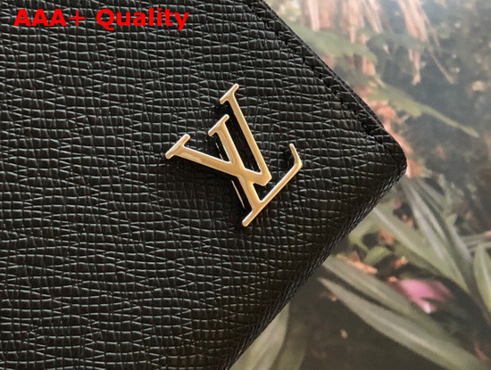 Louis Vuitton Zippy Dragonne Black Taiga Leather Replica