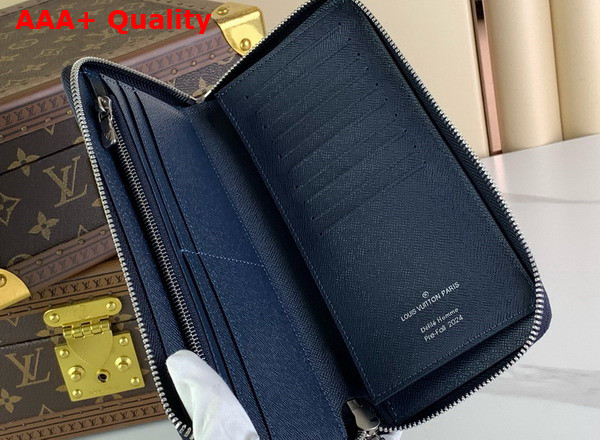 Louis Vuitton Zippy Vertical Wallet Wallet in Blue Damier Heritage Coated Canvas N40676 Replica