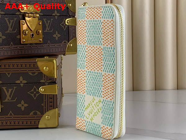 Louis Vuitton Zippy Vertical Wallet in White Damier Heritage Coated Canvas N40675 Replica