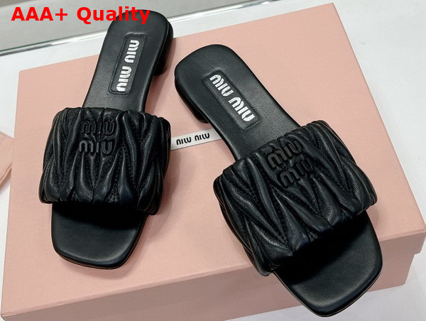 Miu Miu Matelasse Nappa Leather Slides in Black 5XX605 Replica