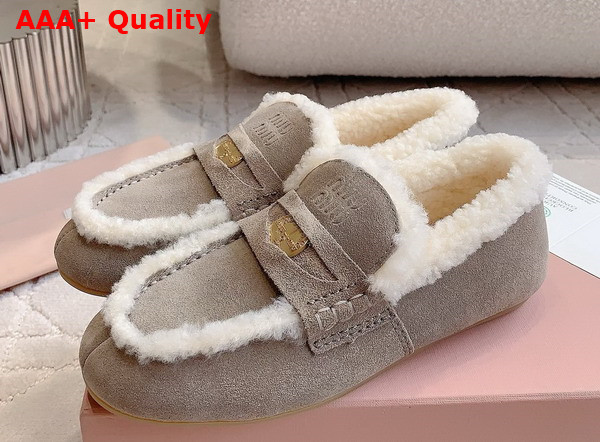 Miu Miu Suede Loafers in Grey with Shearling Lining 5D273E Replica