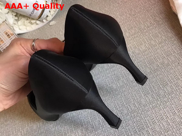 Roger Vivier Belle Vivier Trompette Pumps in Black Silk Satin Replica