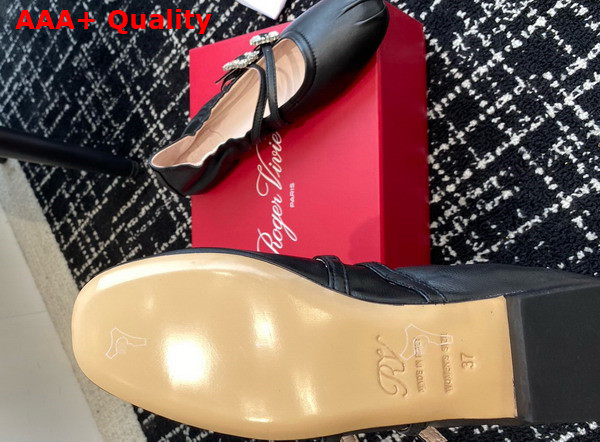 Roger Vivier Mary Janes in Nappa Leather Black Replica