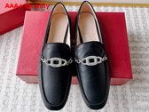 Roger Vivier Strass Chain Loafers in Black Leather Replica