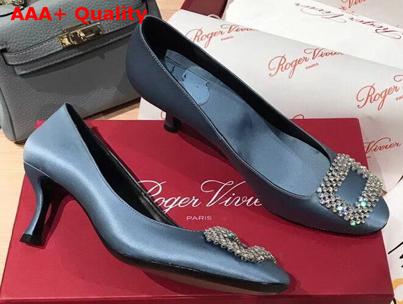 Roger Vivier Vertigo Diadem Pumps in Light Blue Silk Satin Replica