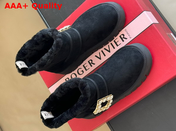 Roger Vivier Viv Winter Fur Strass Buckle Ankle Boots in Black Suede Replica