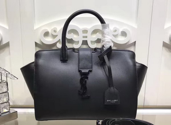 Baby Monogram Saint Laurent Downtown Cabas YSL Bag in Black Leather and Crocodile Embossed Print Leather For Sale