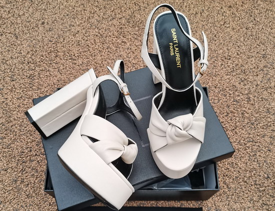 Saint Laurent Bianca Sandals in Smooth Leather White Replica