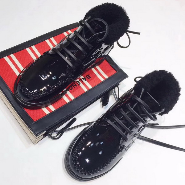 Saint Laurent Joe Mid Top Boat Sneaker in Black Patent Leather For Sale