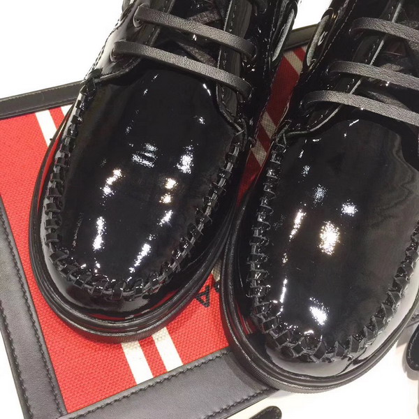 Saint Laurent Joe Mid Top Boat Sneaker in Black Patent Leather For Sale